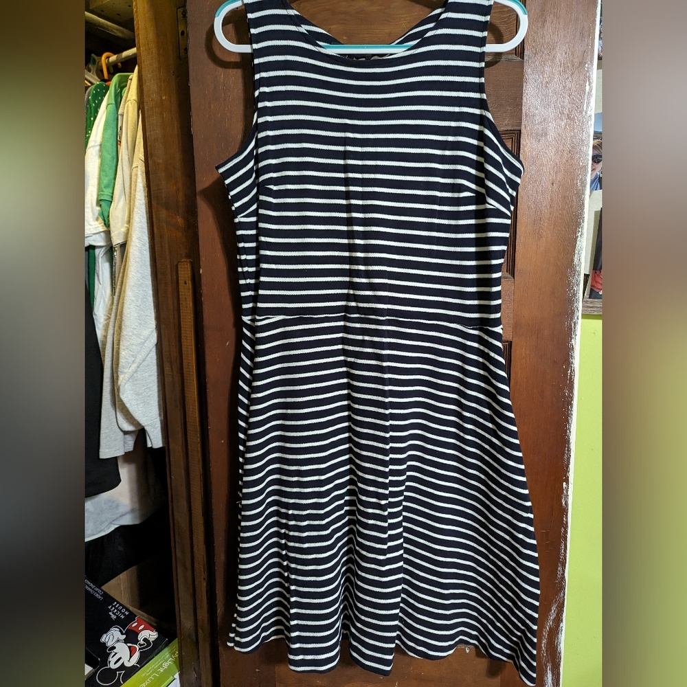 NWOT 1XP Talbots Navy and White Stripe Sundress